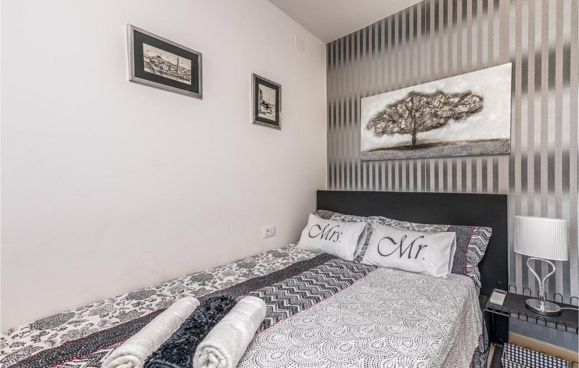 Beautiful Home In Martinscica With Wifi Dış mekan fotoğraf